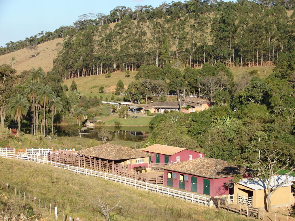 Hotel Fazenda Santa Marina Santana dos Montes Buitenkant foto