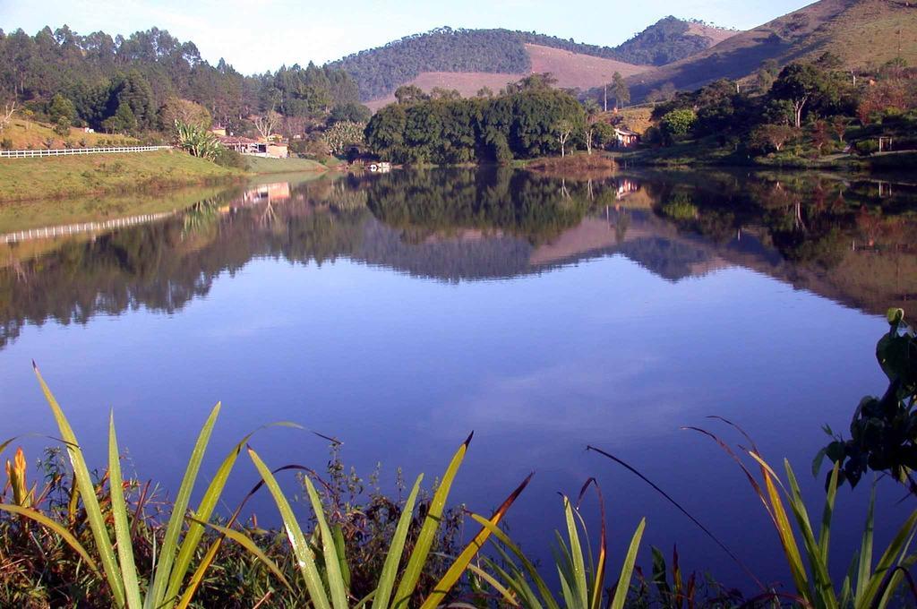 Hotel Fazenda Santa Marina Santana dos Montes Buitenkant foto